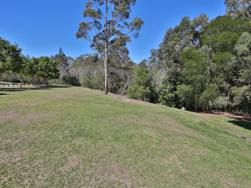 4 Protea Place, Bridgeman Downs QLD 4035