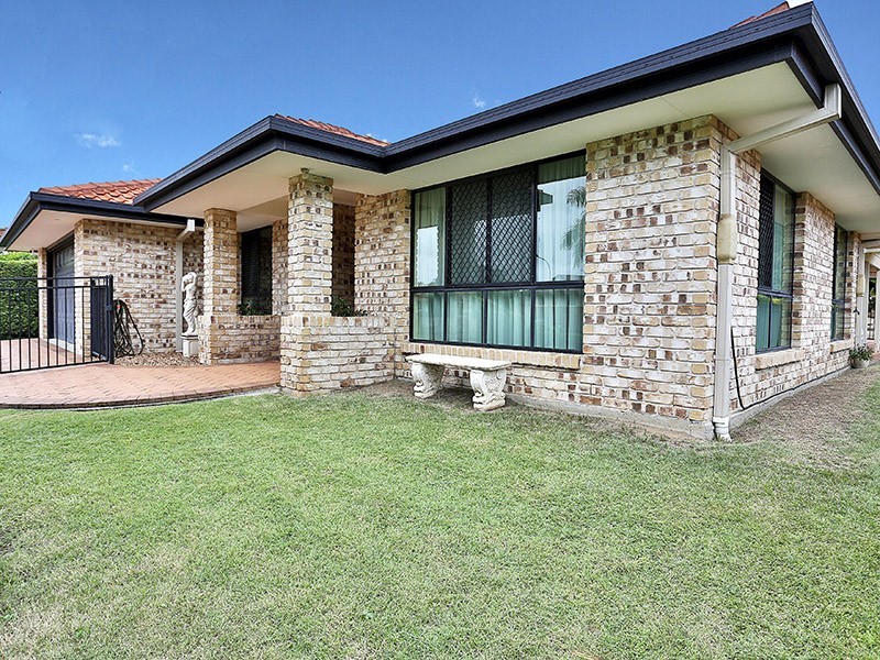 55 Casuarina Street, Bridgeman Downs QLD 4035