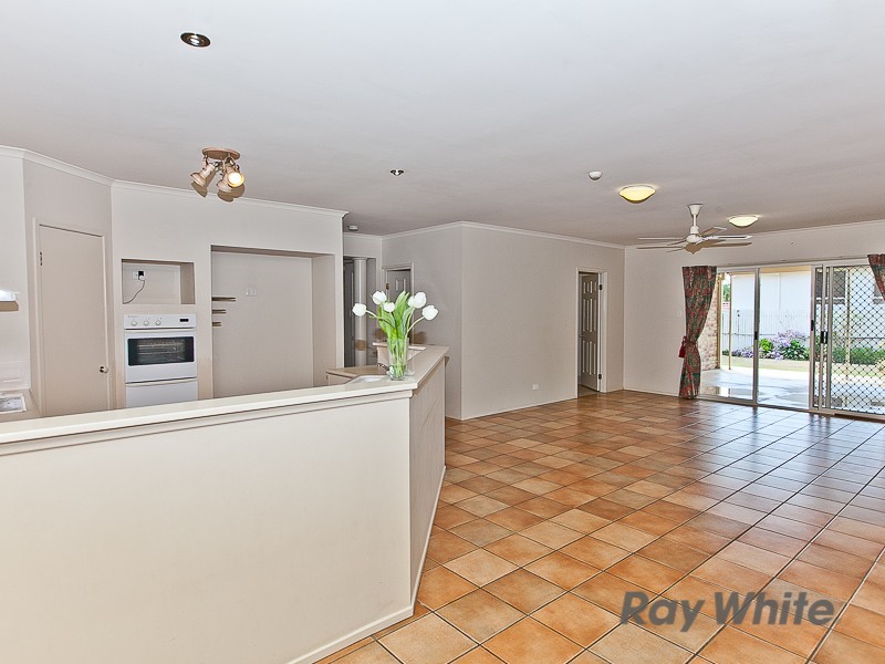 21 Karri Place, Bridgeman Downs QLD 4035