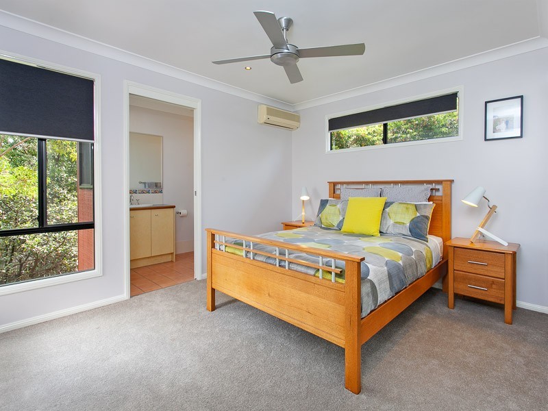 5 Monica Court, Eatons Hill QLD 4037