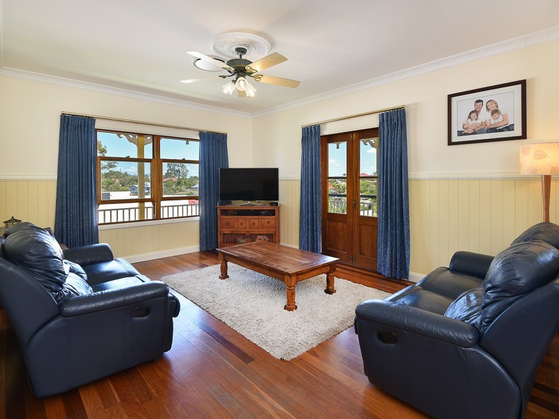 16 Zorina Court, Eatons Hill QLD 4037