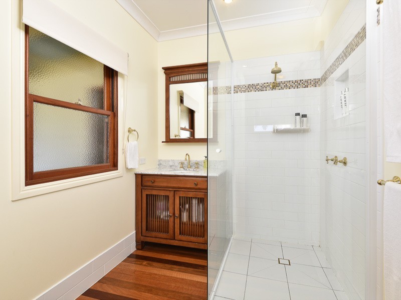 16 Zorina Court, Eatons Hill QLD 4037