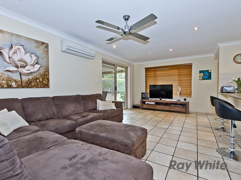 13 Glenlyon Court, Albany Creek QLD 4035