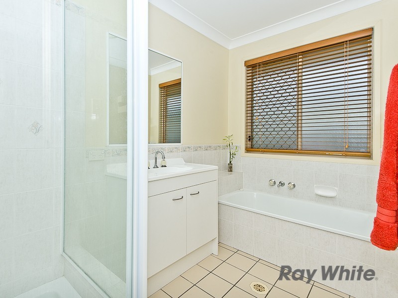 13 Glenlyon Court, Albany Creek QLD 4035