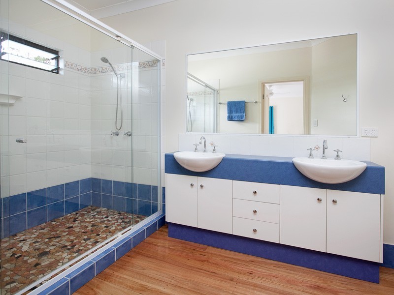 3 Laceflower Crescent, Eatons Hill QLD 4037