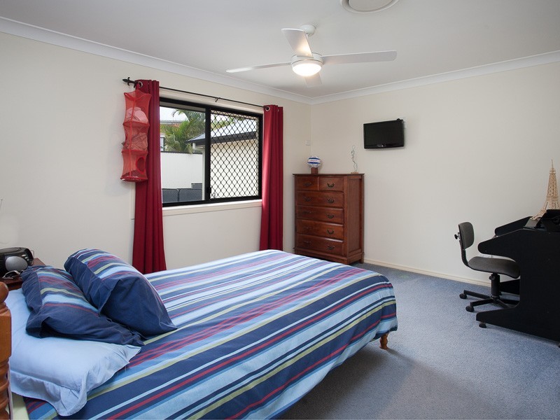 3 Laceflower Crescent, Eatons Hill QLD 4037