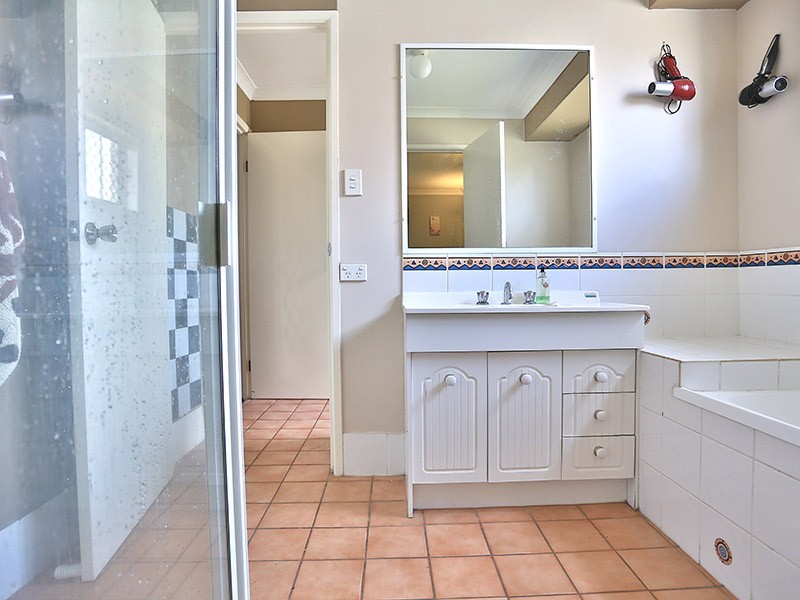 6 Princeton Court, Fitzgibbon QLD 4018