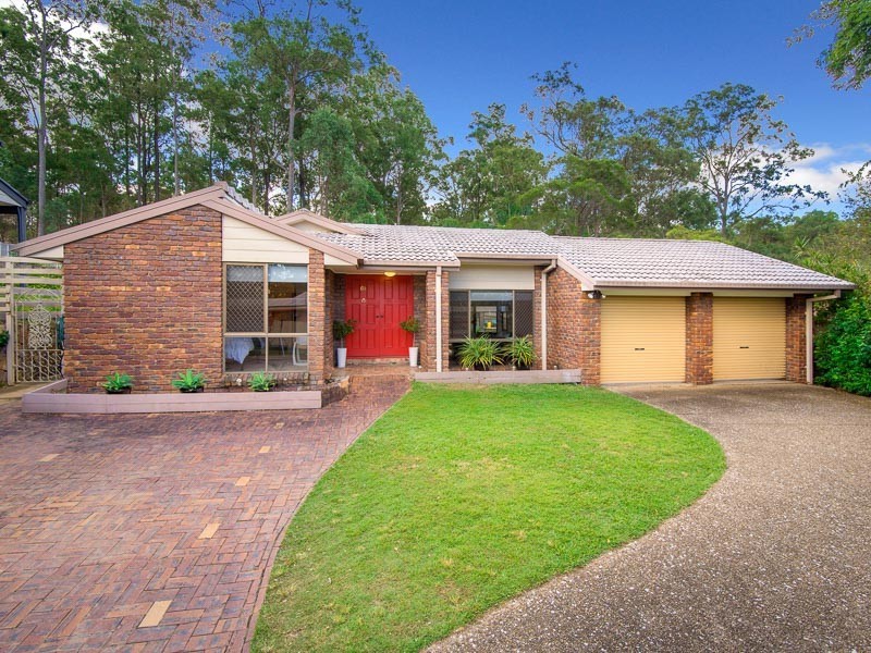 64 Collins Road, Everton Hills QLD 4053