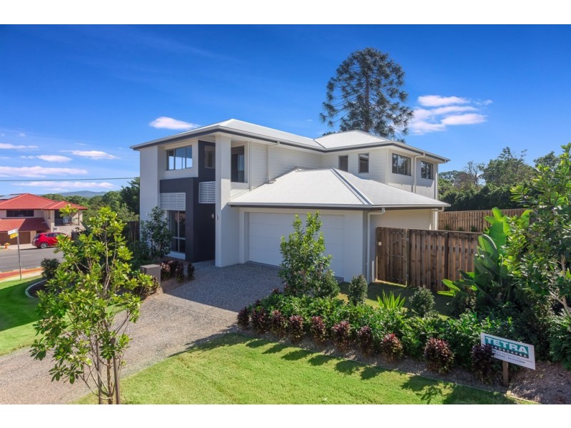2 Outlook Crescent, Bridgeman Downs QLD 4035
