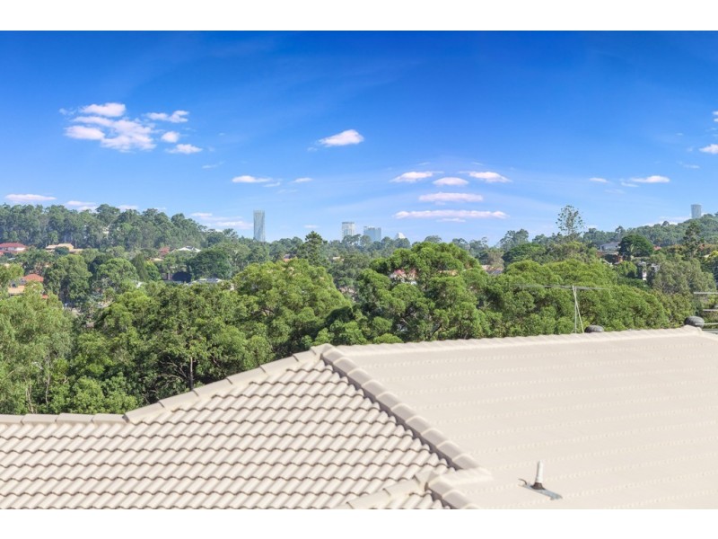 2 Outlook Crescent, Bridgeman Downs QLD 4035