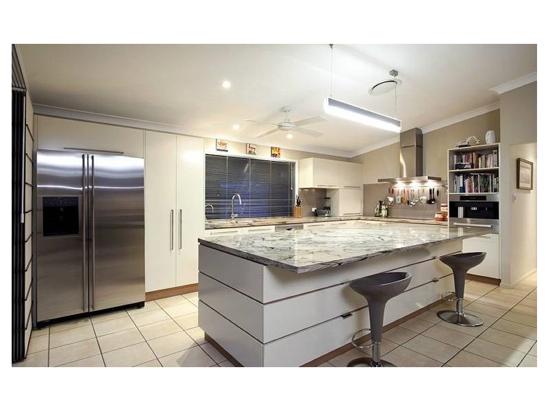 13 Whipbird Court, Cashmere QLD 4500