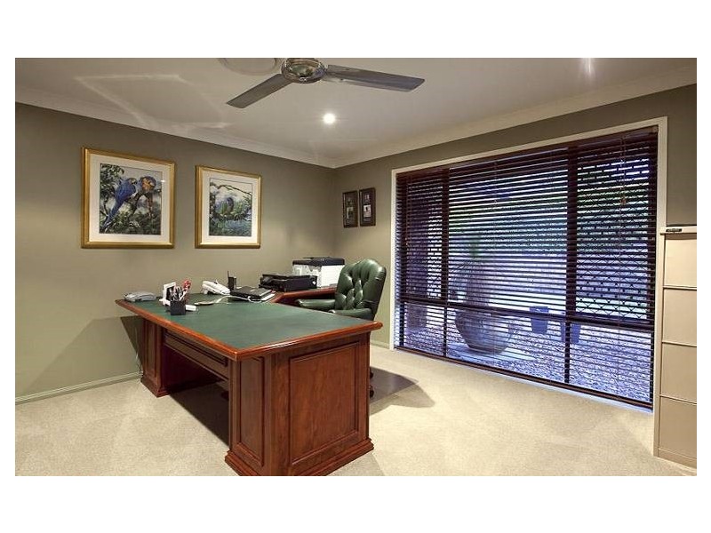 13 Whipbird Court, Cashmere QLD 4500