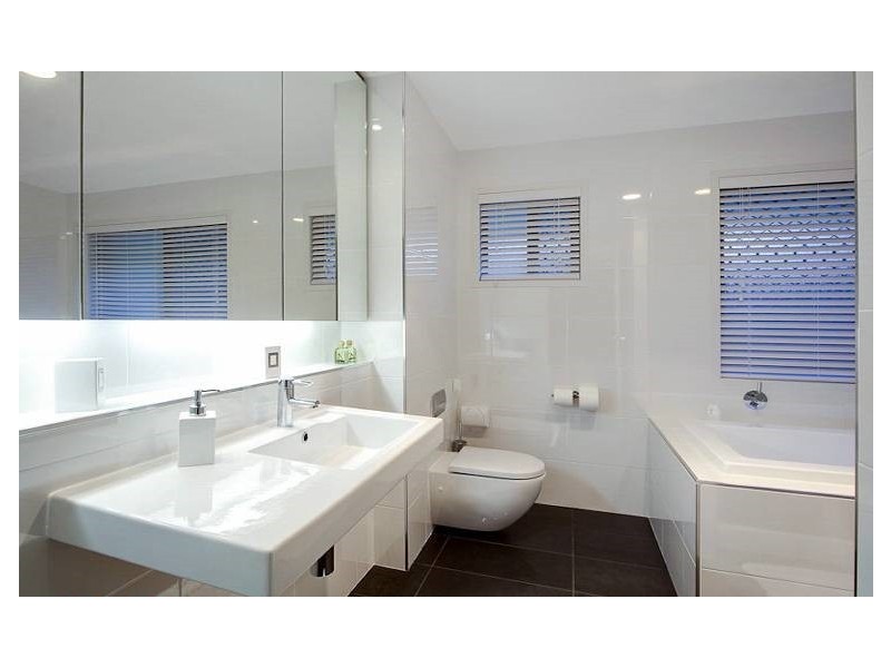 13 Whipbird Court, Cashmere QLD 4500