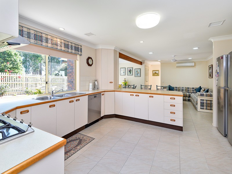 12 Inverness Court, Albany Creek QLD 4035