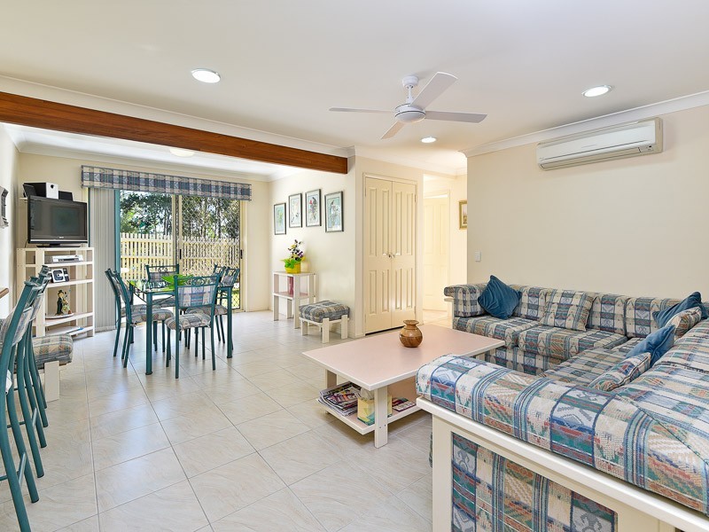 12 Inverness Court, Albany Creek QLD 4035