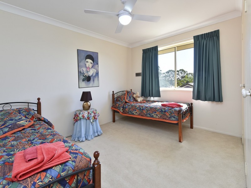 12 Inverness Court, Albany Creek QLD 4035