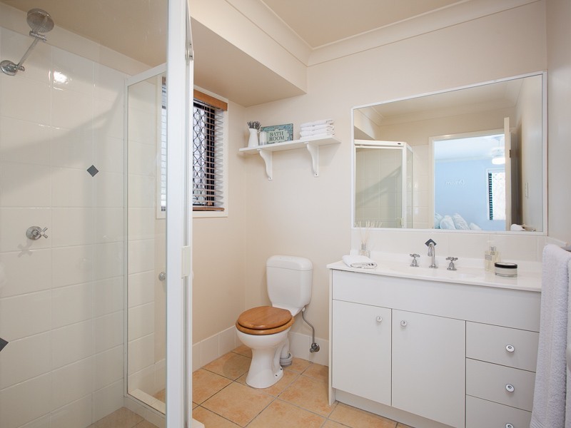 8 Muirfield Court, Albany Creek QLD 4035