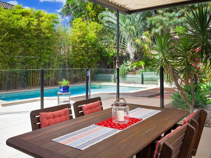 8 Muirfield Court, Albany Creek QLD 4035