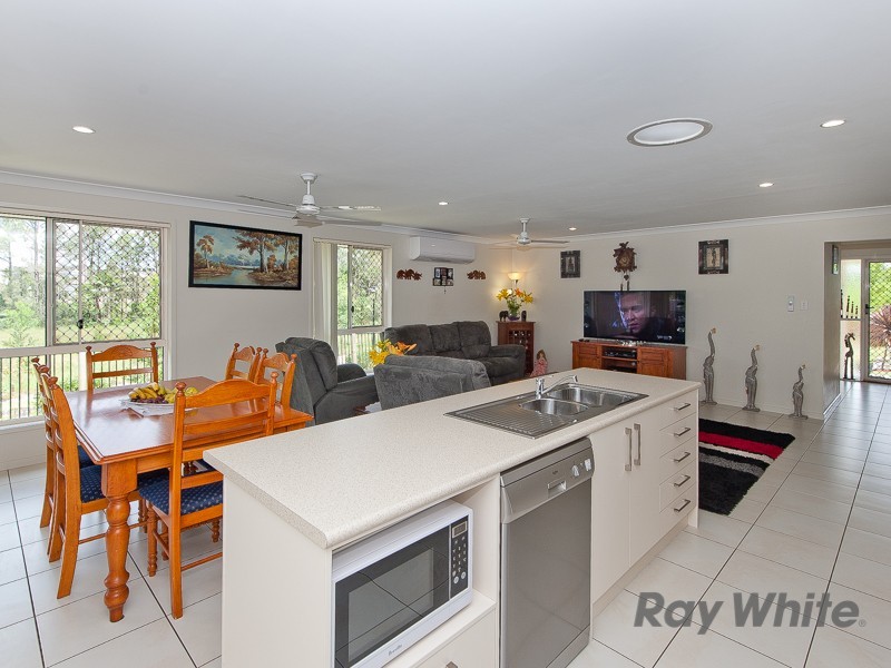 22 Nicola Street, Warner QLD 4500