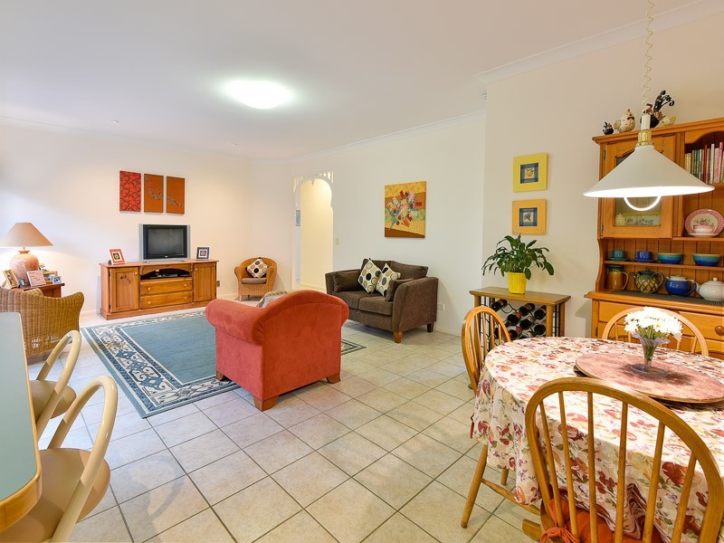 10 Glenvillan Place, Bridgeman Downs QLD 4035