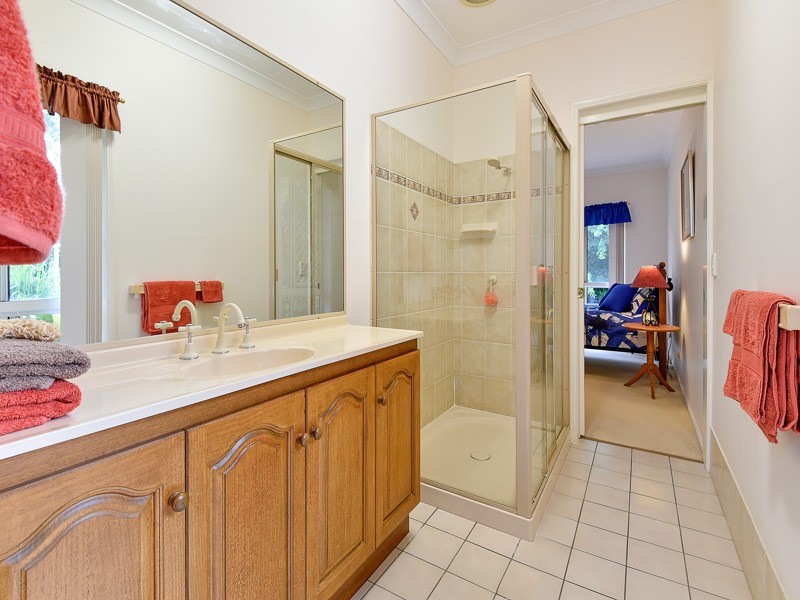 10 Glenvillan Place, Bridgeman Downs QLD 4035