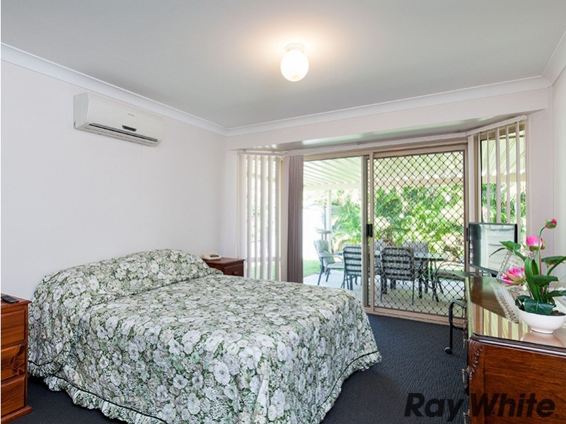 27 Goldberg Place, Bridgeman Downs QLD 4035