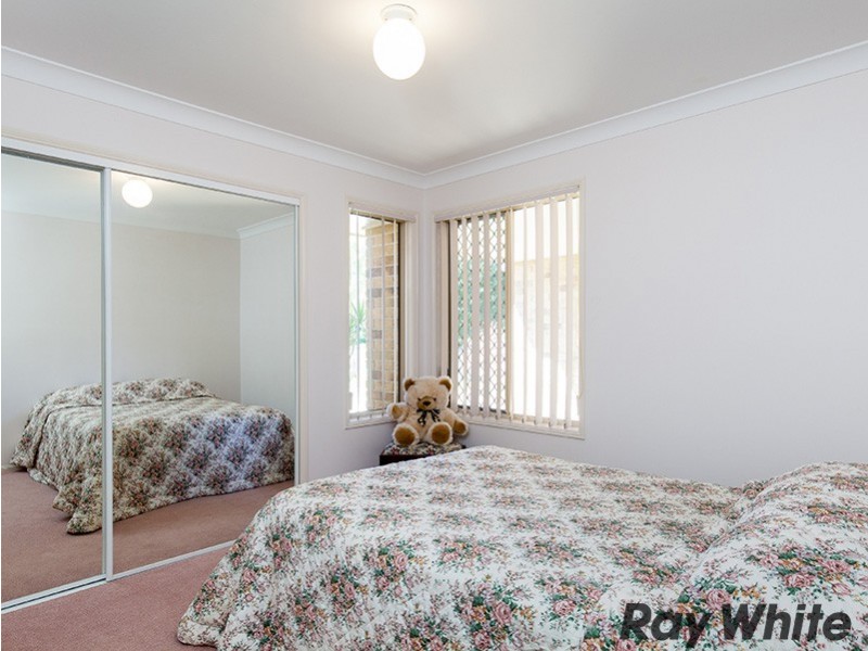 27 Goldberg Place, Bridgeman Downs QLD 4035