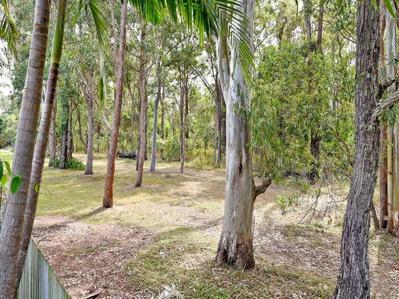 15 Glenside Place, Bridgeman Downs QLD 4035