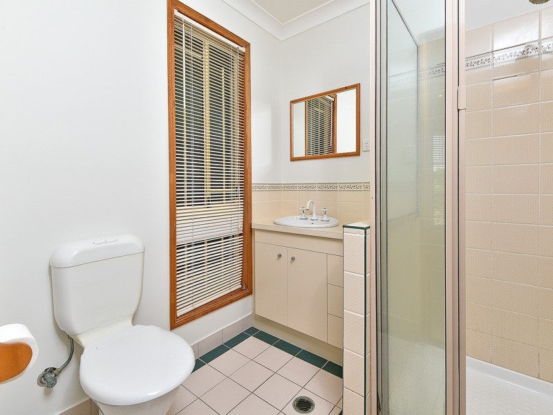 15 Glenside Place, Bridgeman Downs QLD 4035