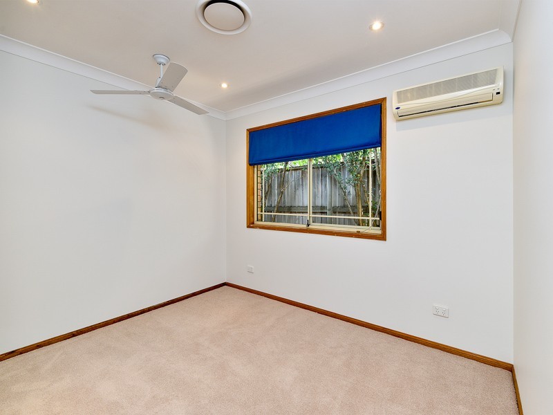 15 Glenside Place, Bridgeman Downs QLD 4035