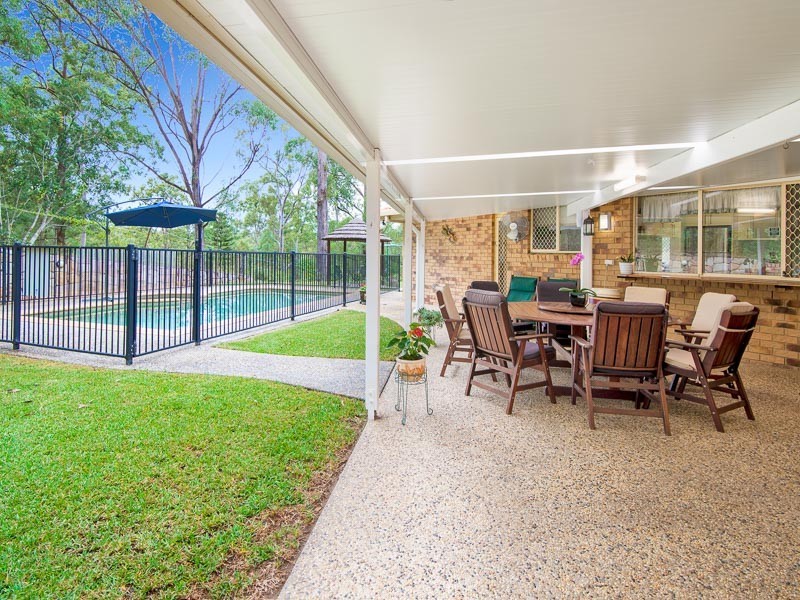 9 Prasada Court, Eatons Hill QLD 4037