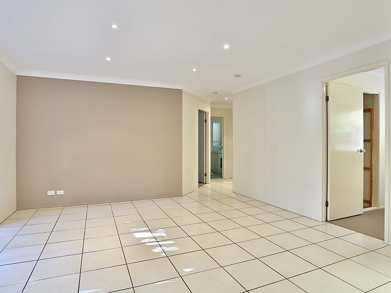26 Minnelli Place, Mcdowall QLD 4053