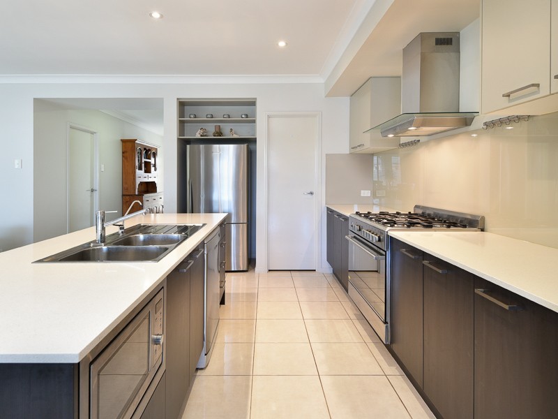 5 Pallas Parade, Warner QLD 4500