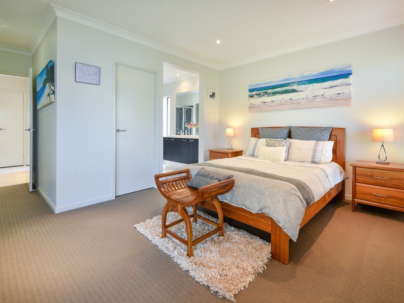 5 Pallas Parade, Warner QLD 4500