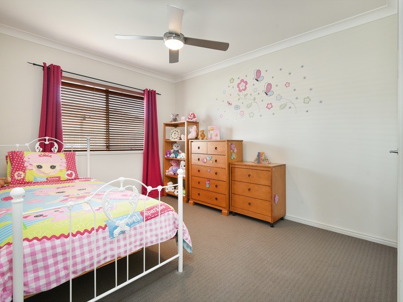 5 Pallas Parade, Warner QLD 4500