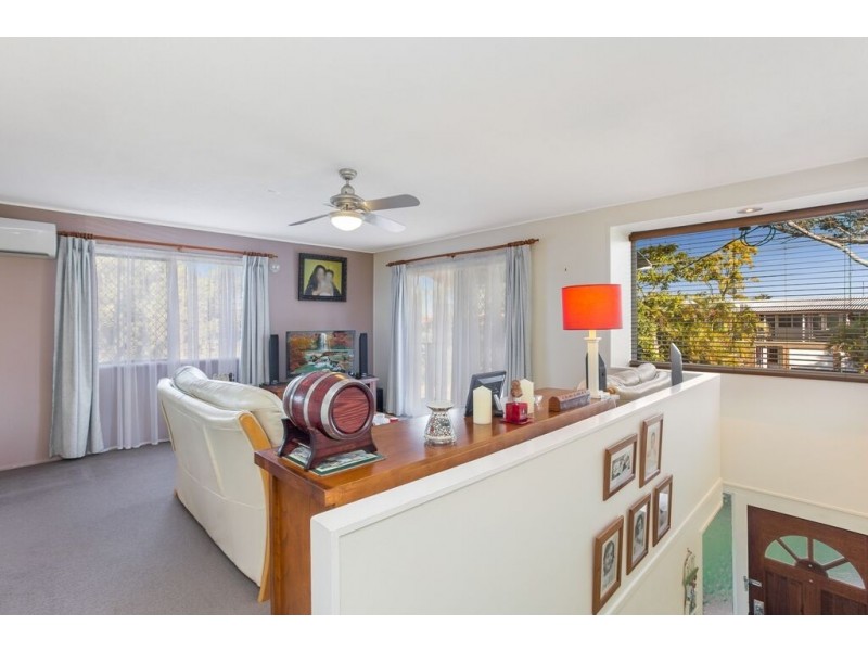 14 Hovea Street, Everton Hills QLD 4053