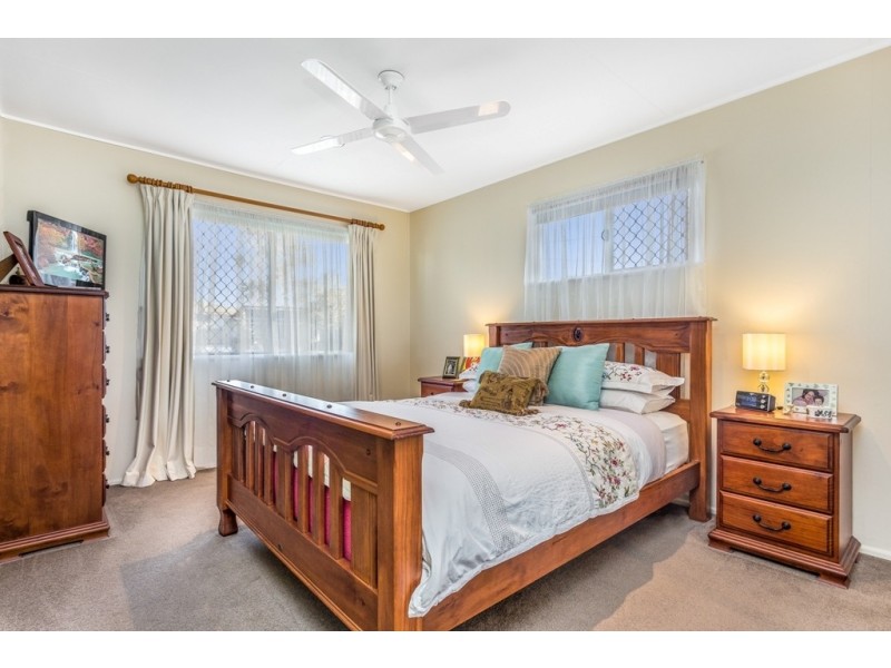 14 Hovea Street, Everton Hills QLD 4053