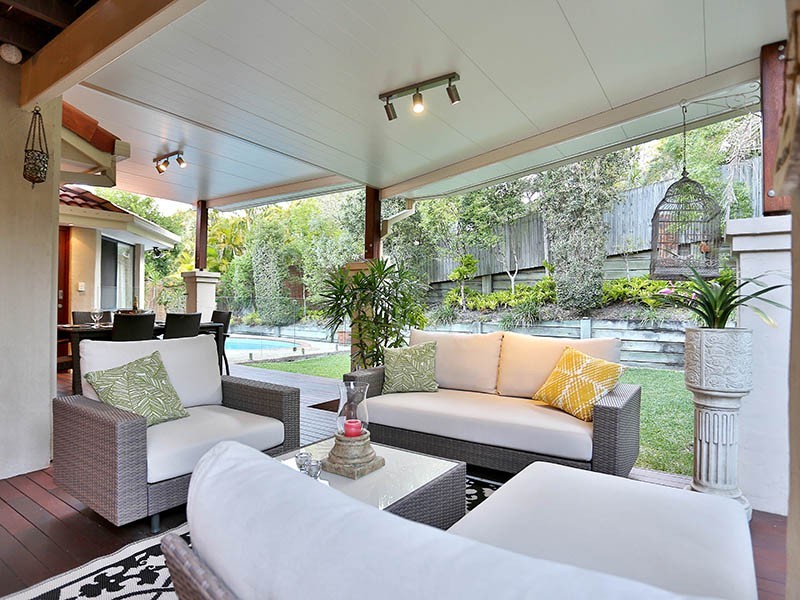 4 Landon Close, Mcdowall QLD 4053