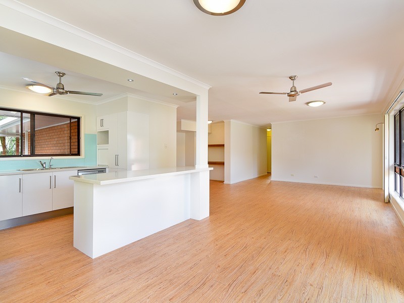 2 Gairdner Place, Aspley QLD 4034