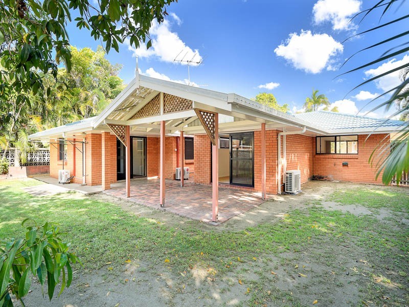 2 Gairdner Place, Aspley QLD 4034