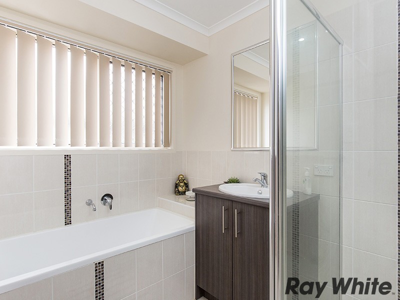 103 Brisbane Road, Warner QLD 4500