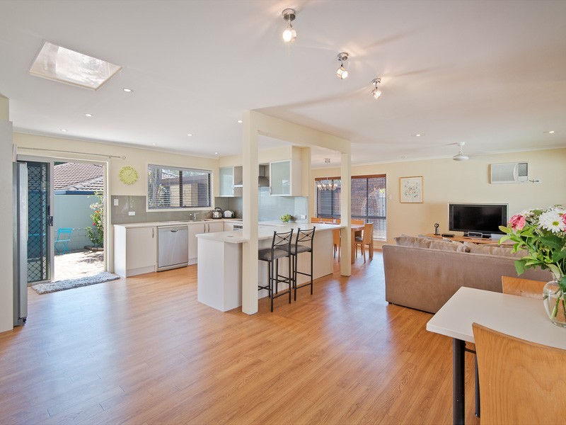 3 Amadeus Place, Aspley QLD 4034