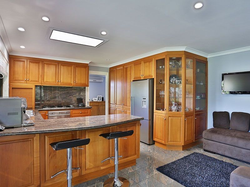 9 Centurion Street, Bridgeman Downs QLD 4035