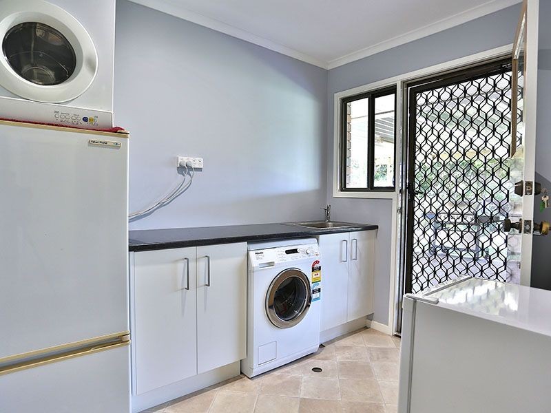 9 Centurion Street, Bridgeman Downs QLD 4035