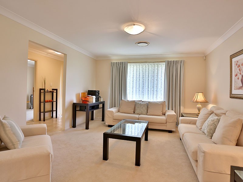 196 Saturn Crescent, Bridgeman Downs QLD 4035