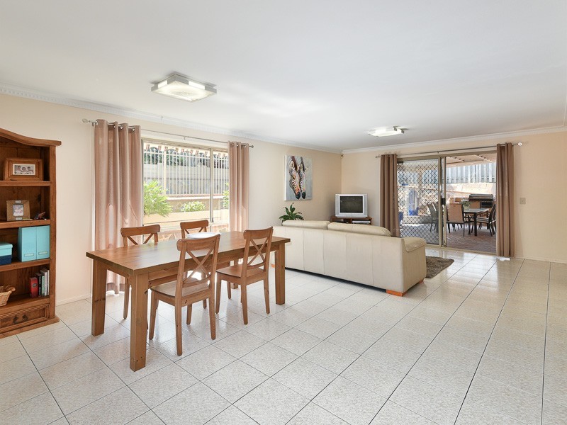 22 Gielgud Crescent, Mcdowall QLD 4053