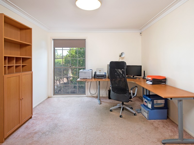22 Gielgud Crescent, Mcdowall QLD 4053
