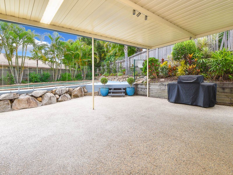 10 Brookland Close, Bridgeman Downs QLD 4035
