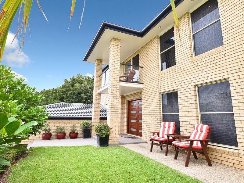 10 Brookland Close, Bridgeman Downs QLD 4035