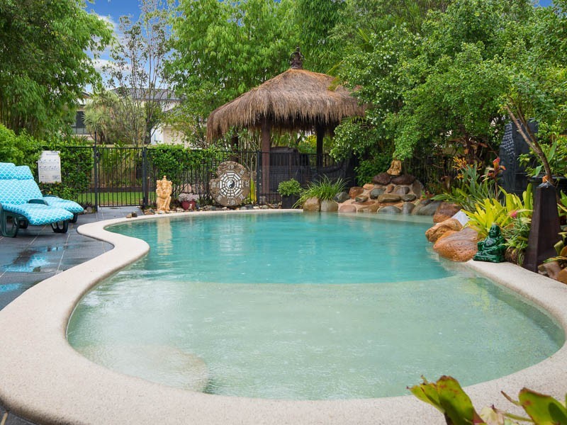 1 Pinehurst Court, Albany Creek QLD 4035